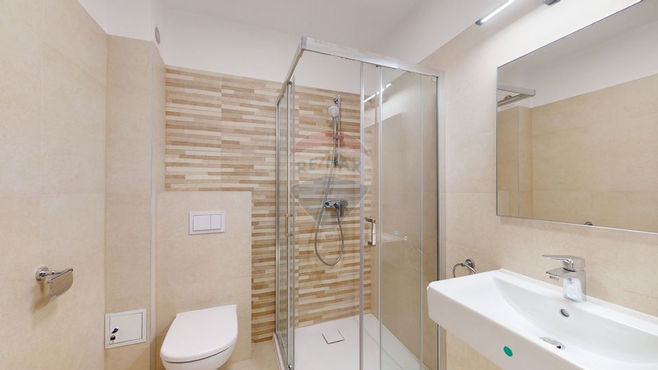 3 room Apartment for sale, Tractorul area