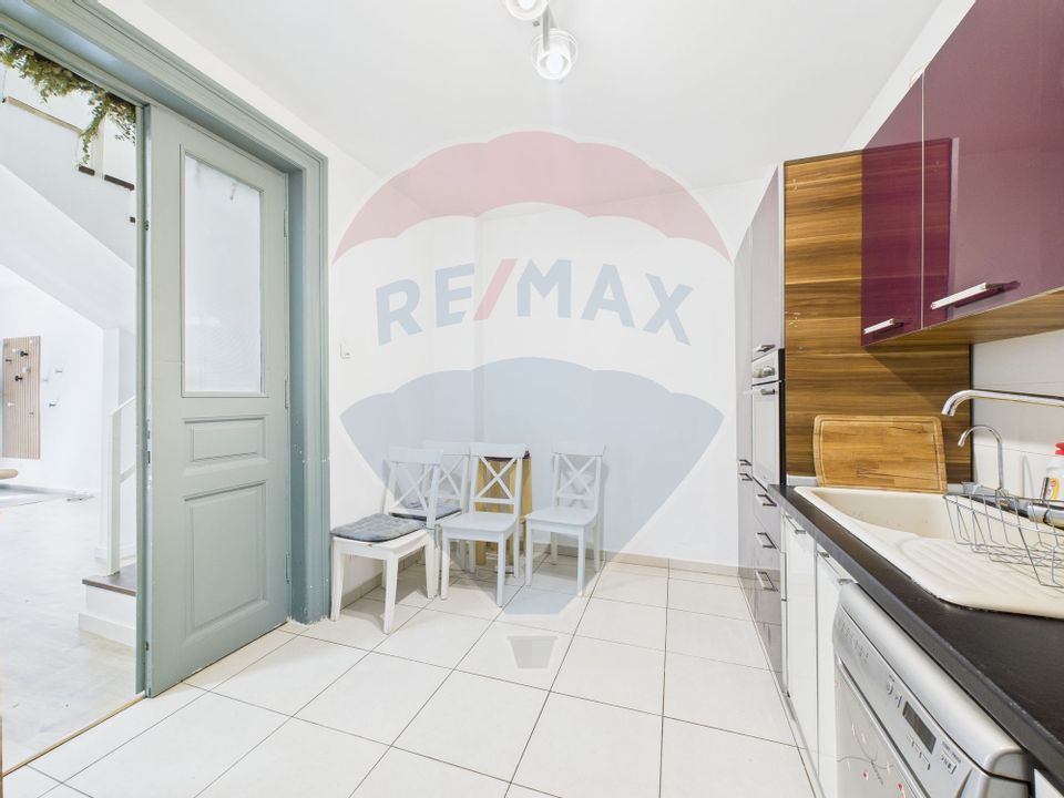 Casă / Vilă cocheta cu 3 camere - de vanzare - zona Basarab