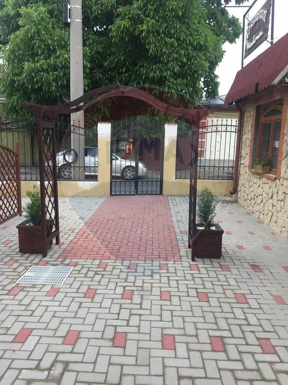Spațiu comercial de 350 mp de vânzare în zona Piața Centrală Galați