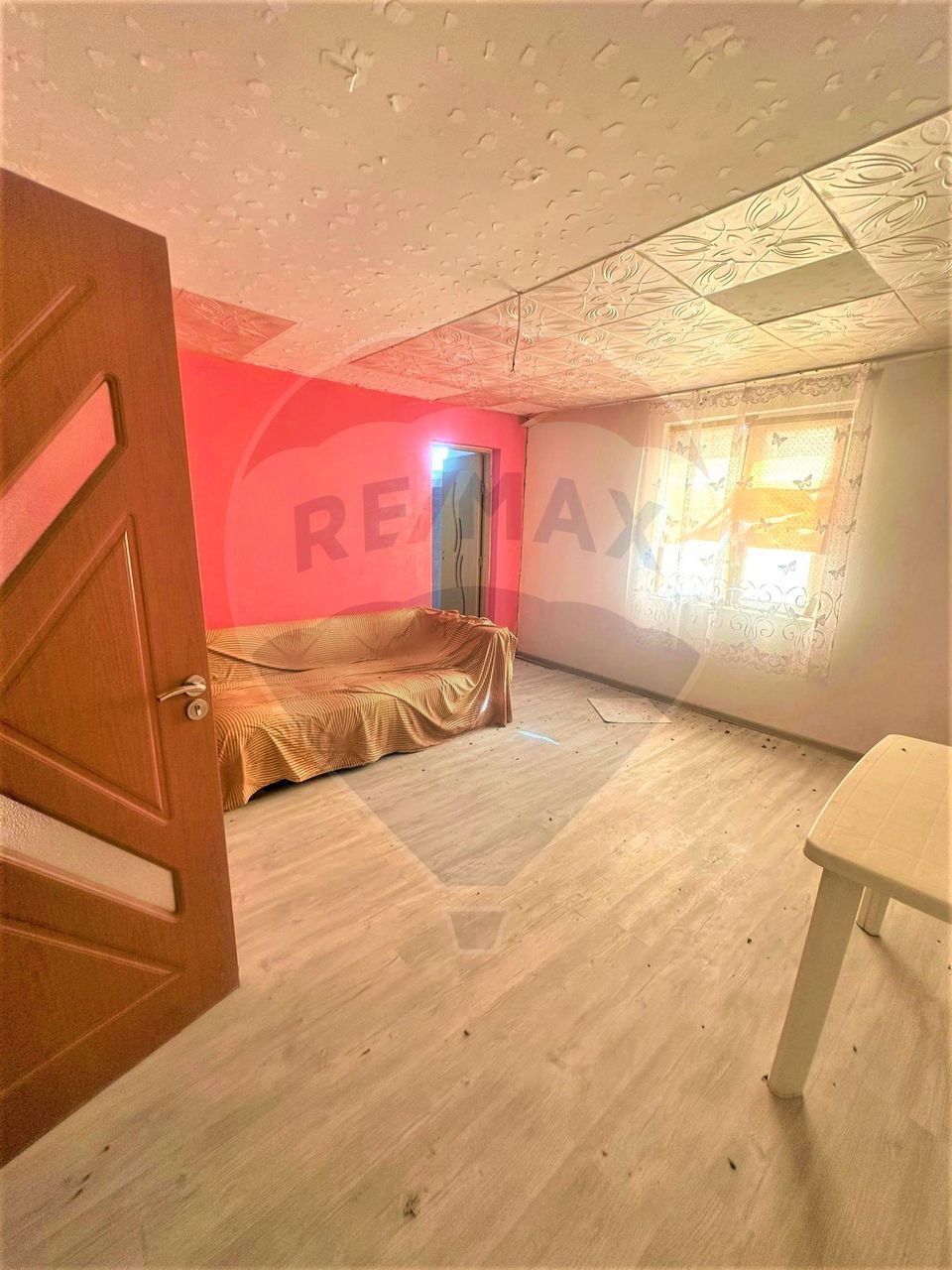 Spațiu comercial de 256mp de vânzare