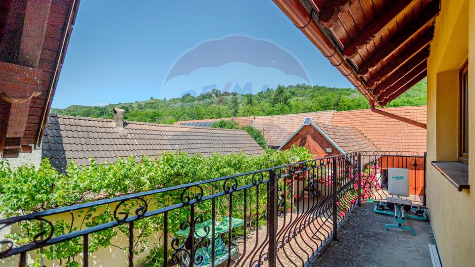 5 room House / Villa for sale