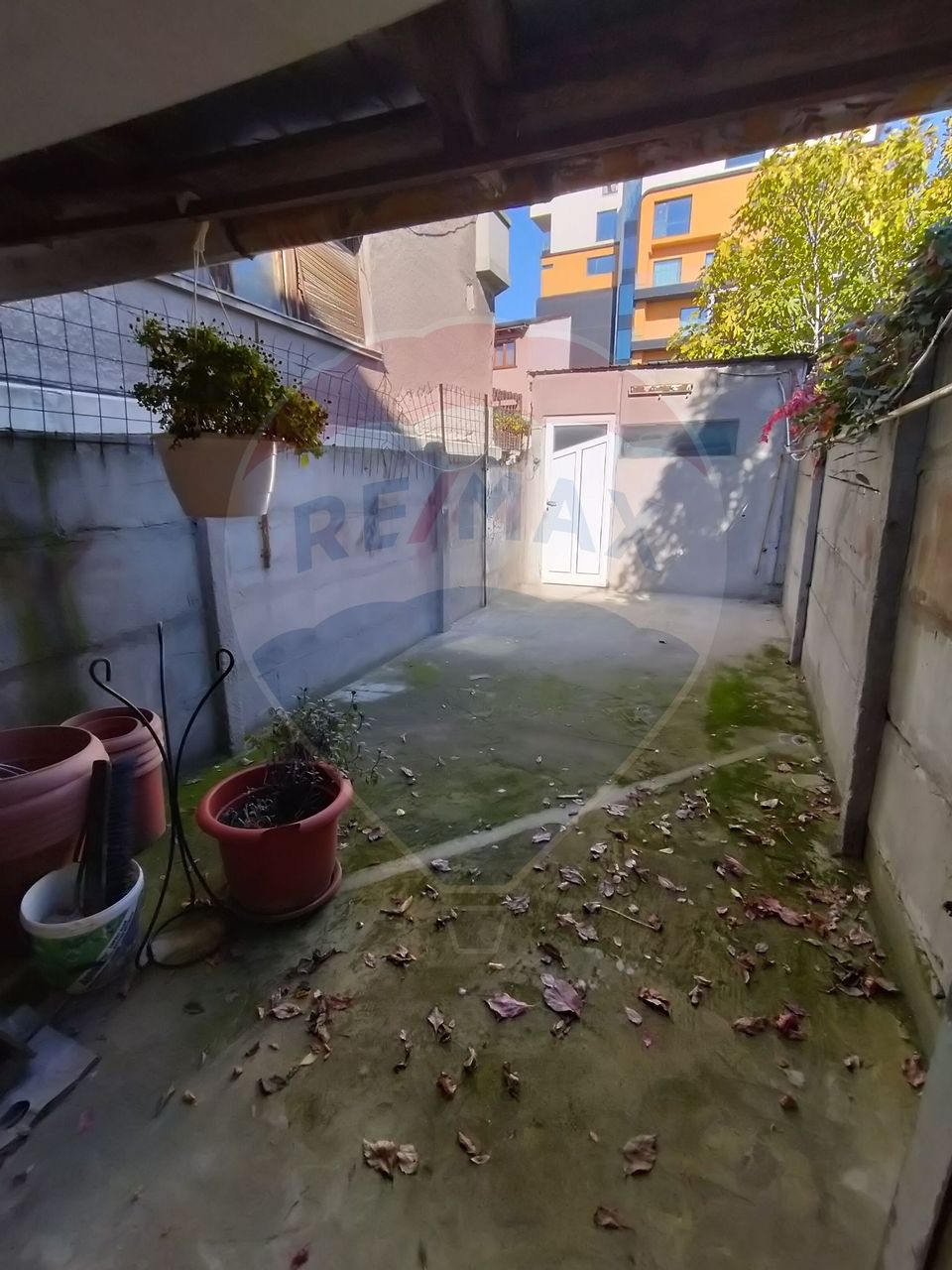 Inchiriere spatiu comercial - zona Dacia