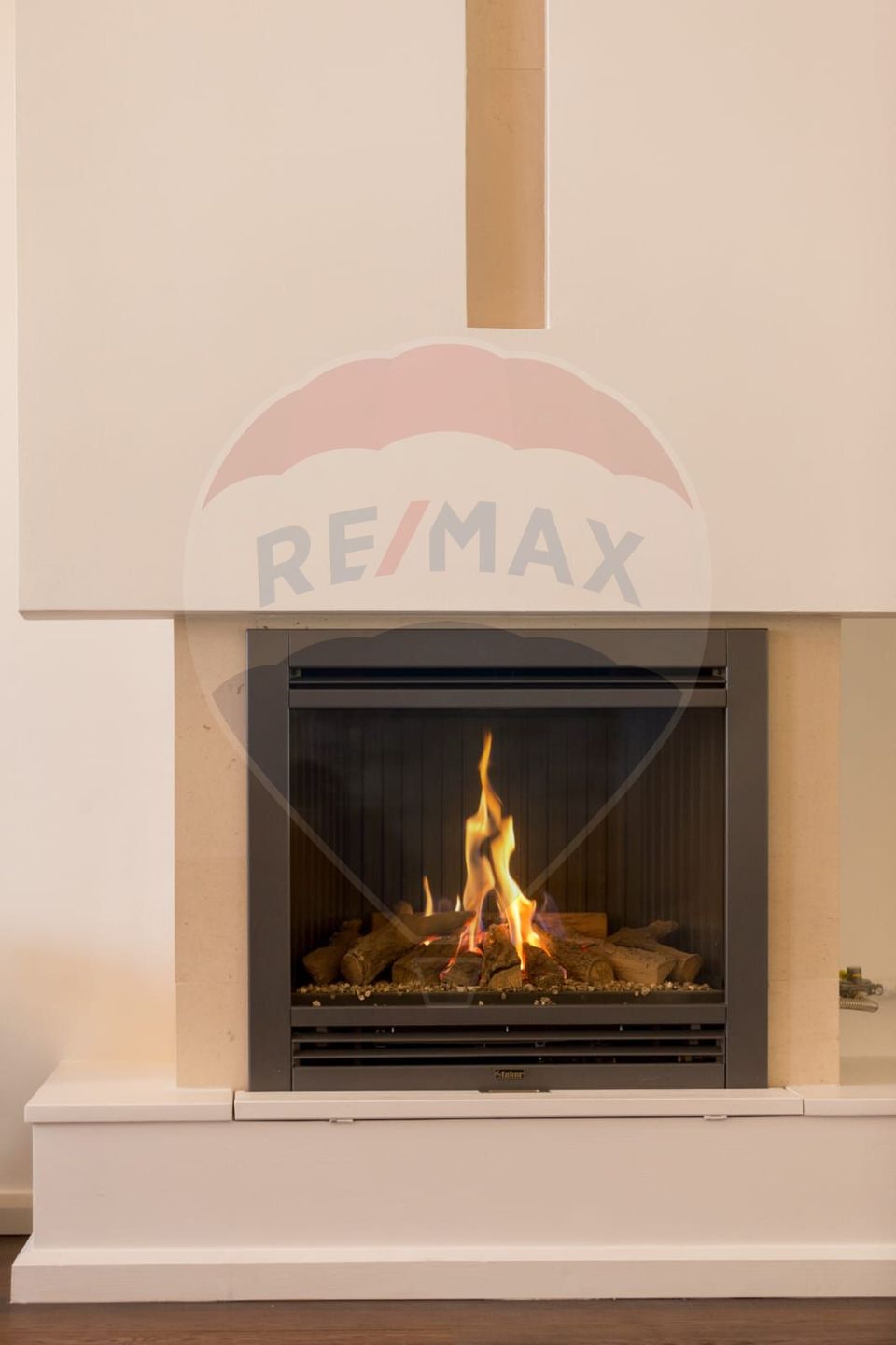 Apartament de lux cu 3 camere pentru închiriere in zona Ultracentrala