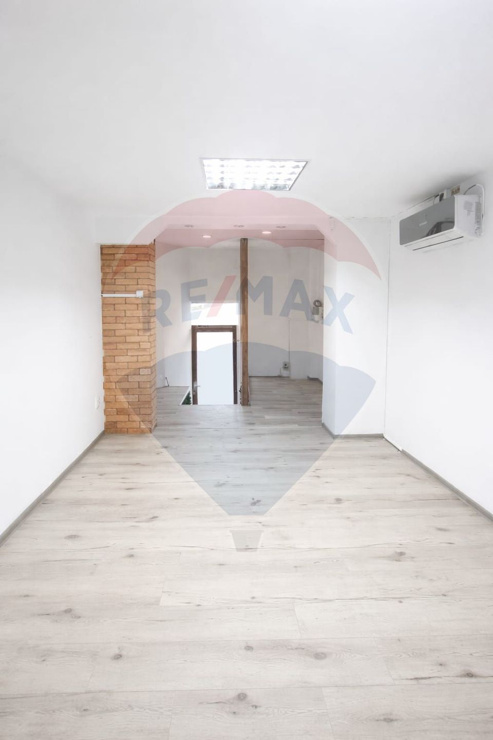 Spațiu renovat | Ideal birou/cabinet | Gata de utilizare