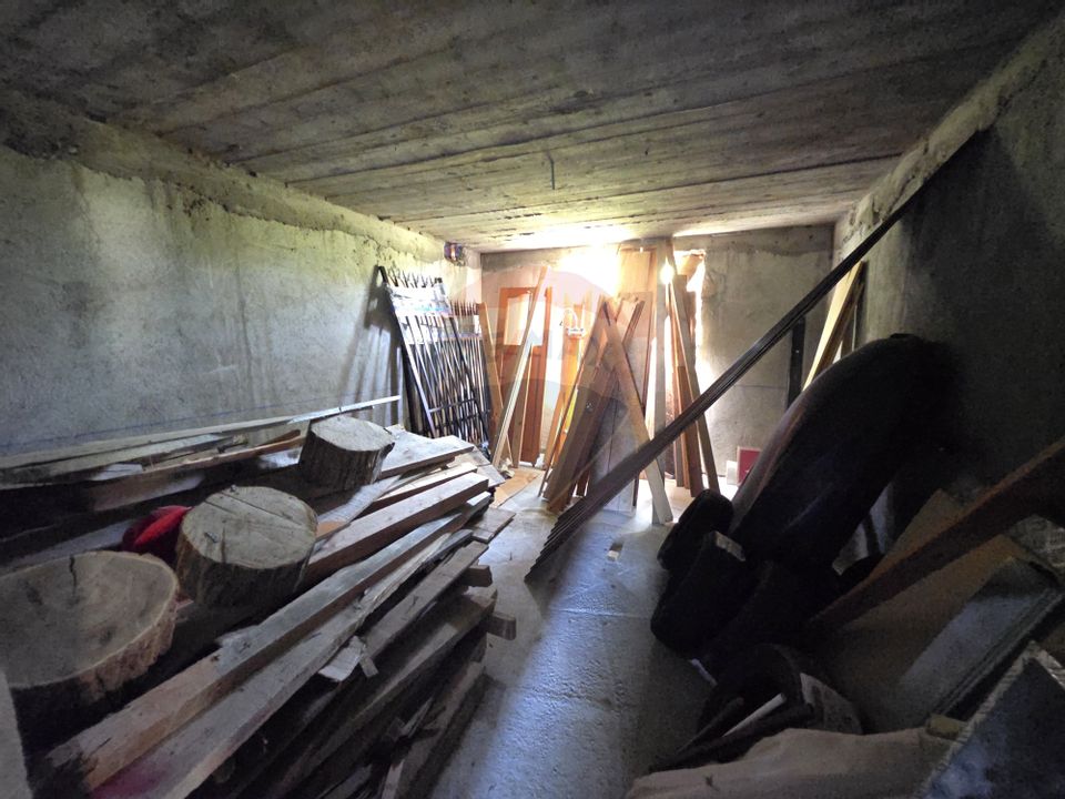 4 room House / Villa for sale