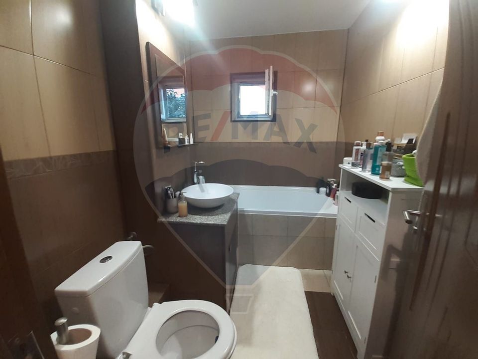 Apartament  LUX  cu 2 camere de vânzare în zona MiORITA MICALACA