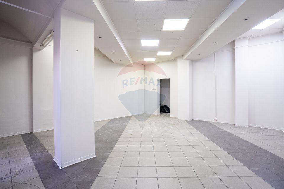 55sq.m Commercial Space for rent, Exercitiu area