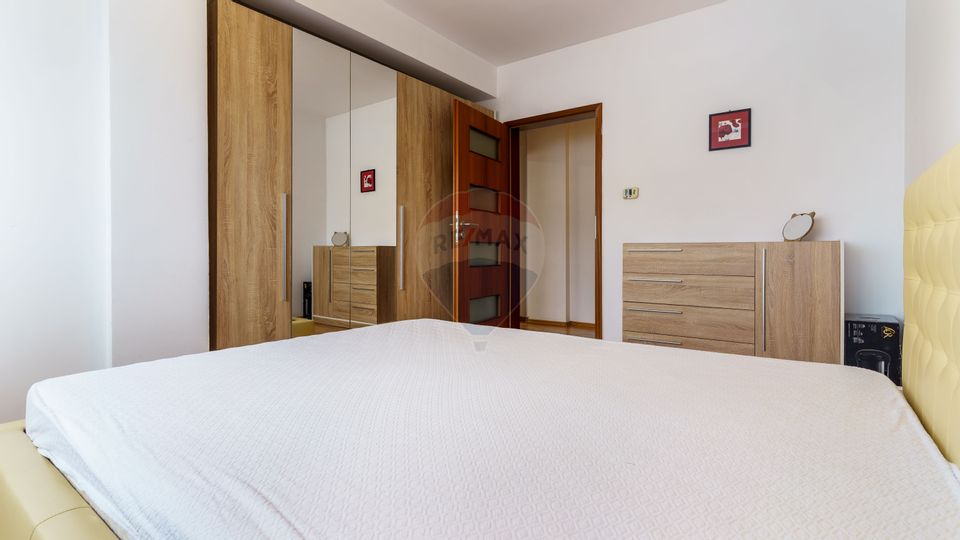 2 room Apartment for sale, Intre Lacuri area