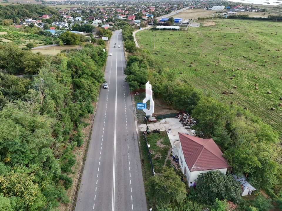 Casa/spatiu comercial de vanzare - Bogdan Voda Bacau