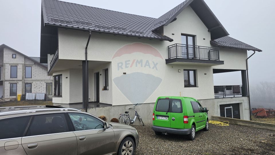 Casă / Vilă de lux, Moara Nica, Suceava