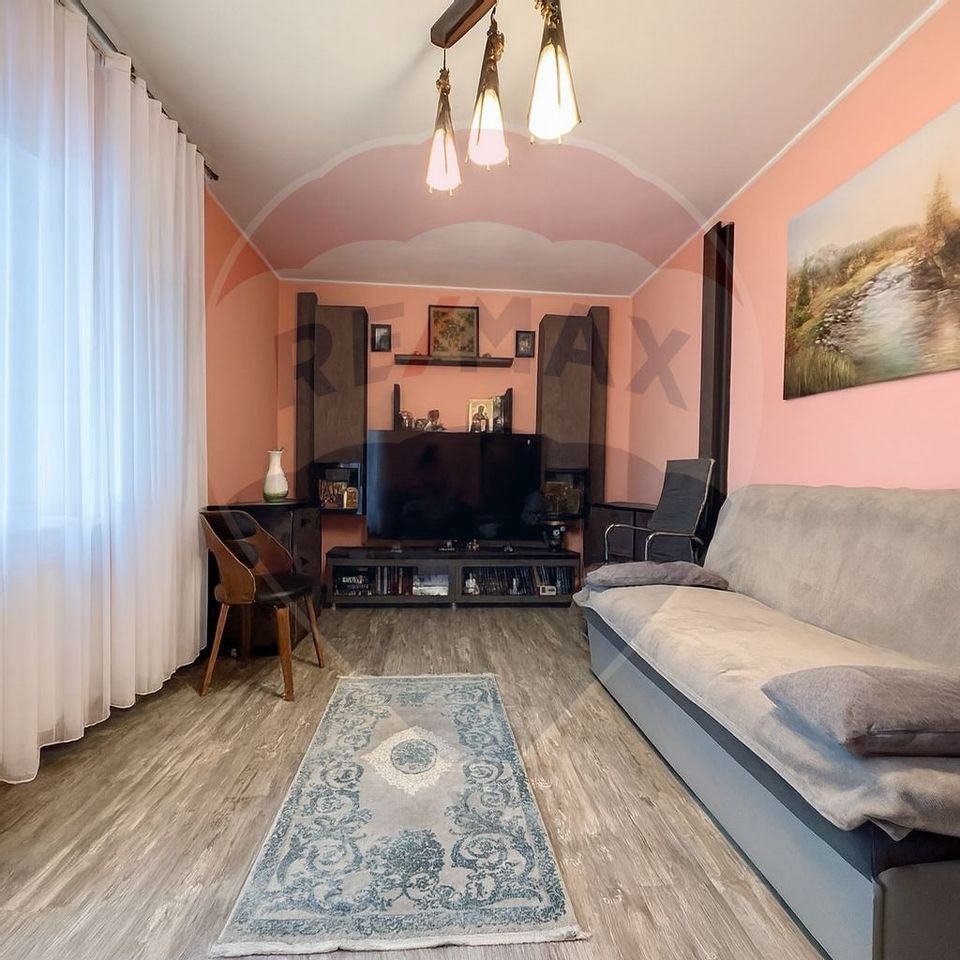 4 room Apartment for sale, Inel I area