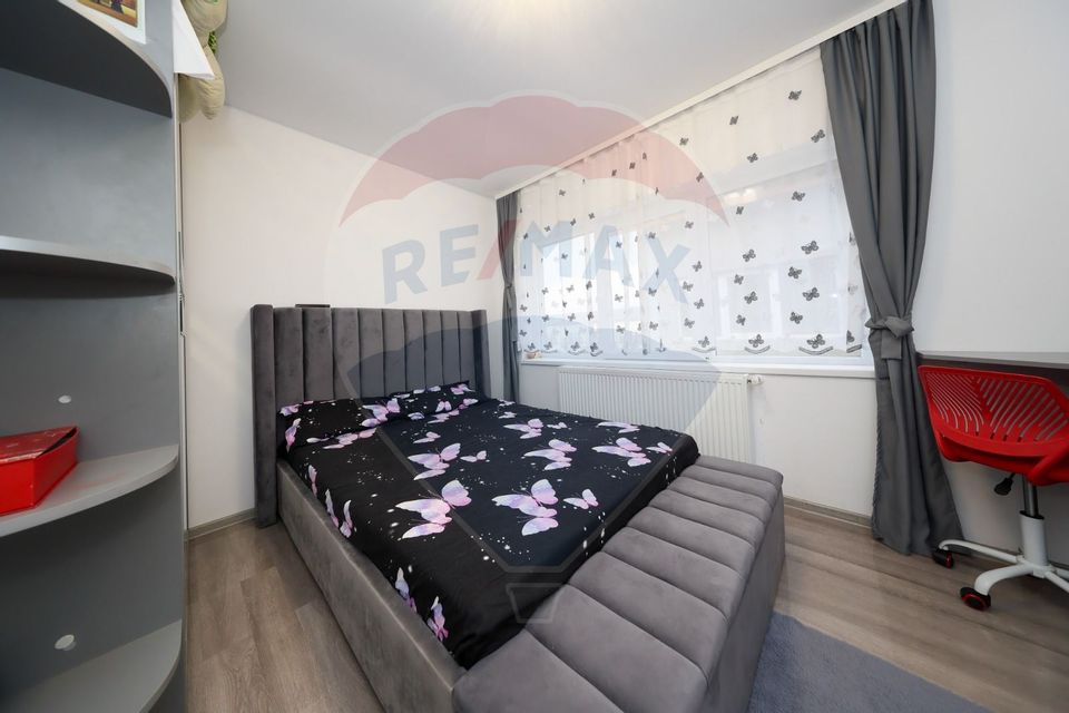 Casă 4 camere, de inchiriat, Izvor!