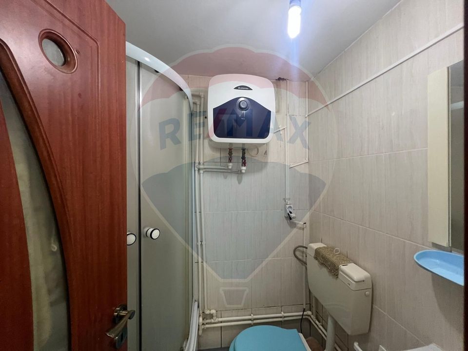 Garsonieră de vânzare, etaj 3, zona Letea