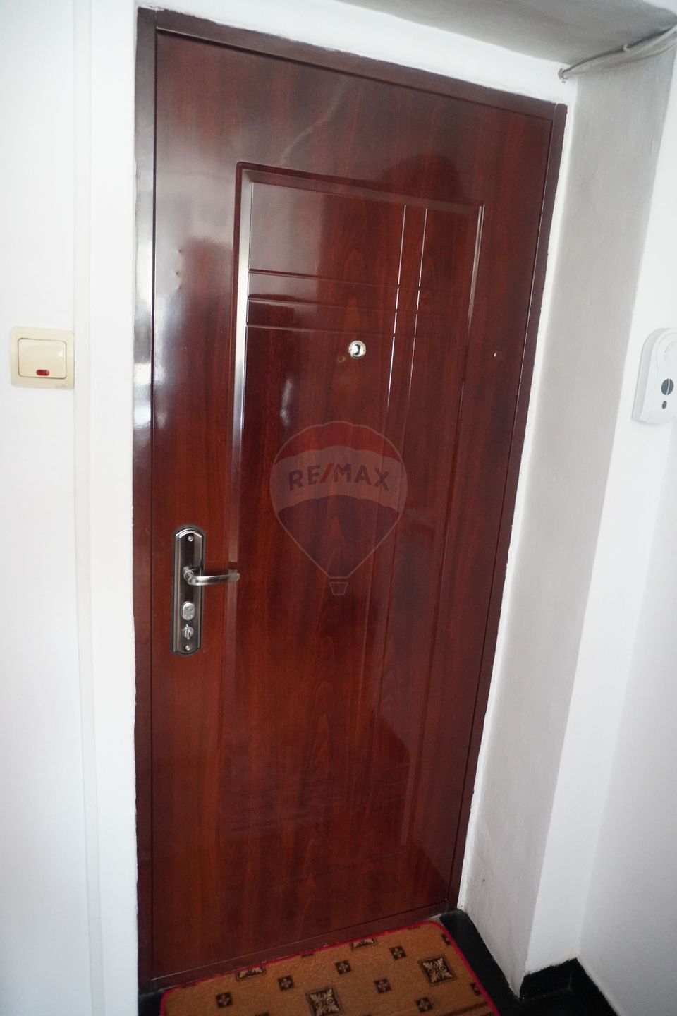 2 room Apartment for sale, Central area