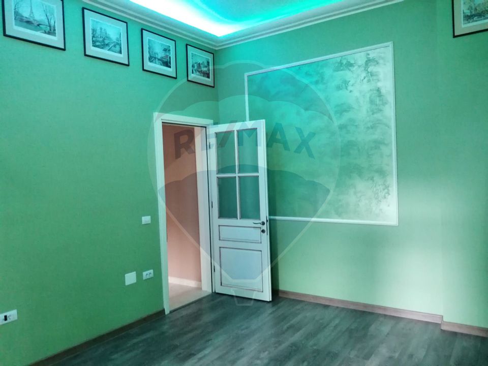 7 room House / Villa for sale, Central area