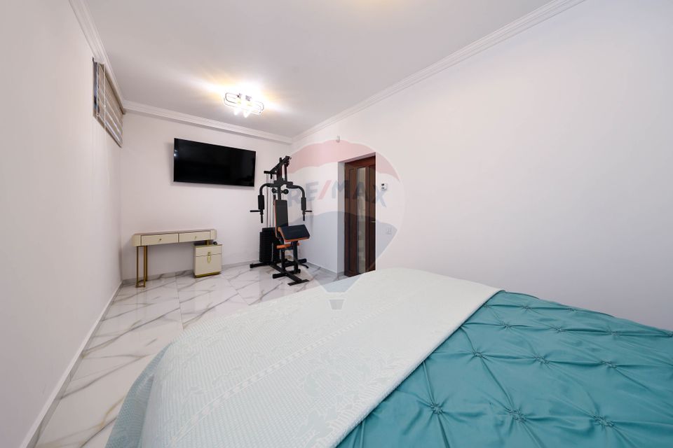 Vilă premium, saune, jacuzzi curte de 1000 mp