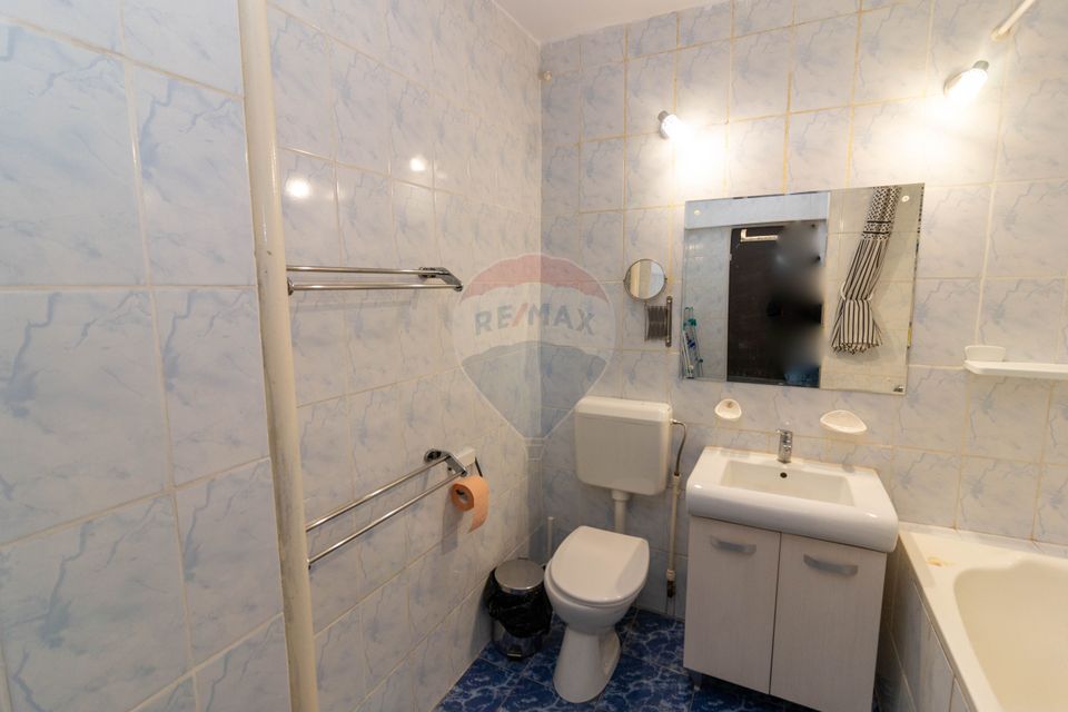 Apartament cu 2 camere decomandat de vanzare in zona Muncii Basarabia