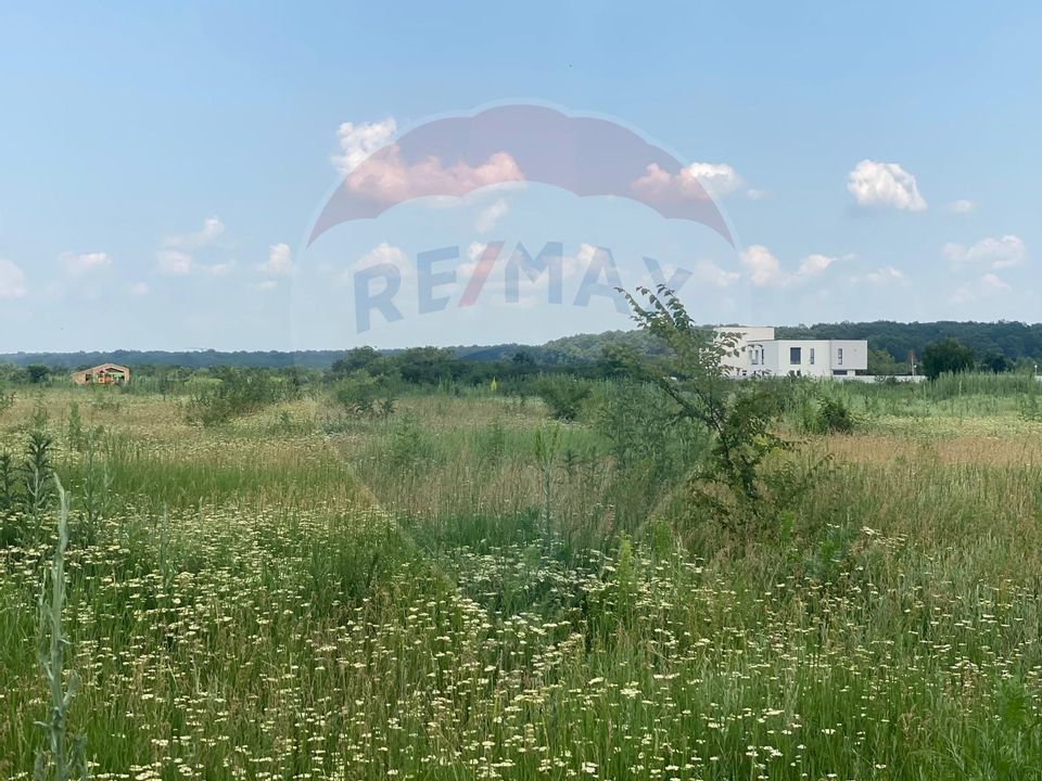 DE VANZARE Teren 600mp Drumul Piscul Mosului SISESTI