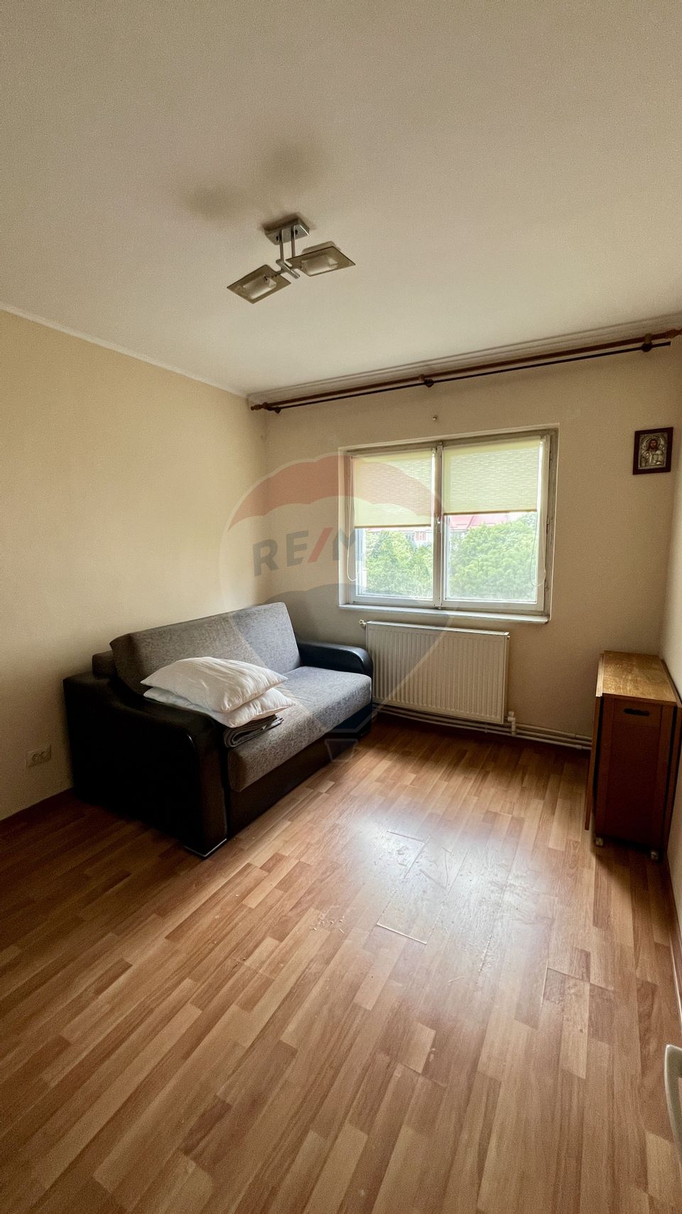 Apartament decomandat cu 3 camere de vanzare I Dorobantilor Braila