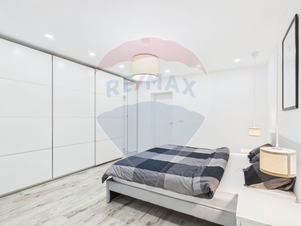 3 room Apartment for rent, P-ta Unirii area