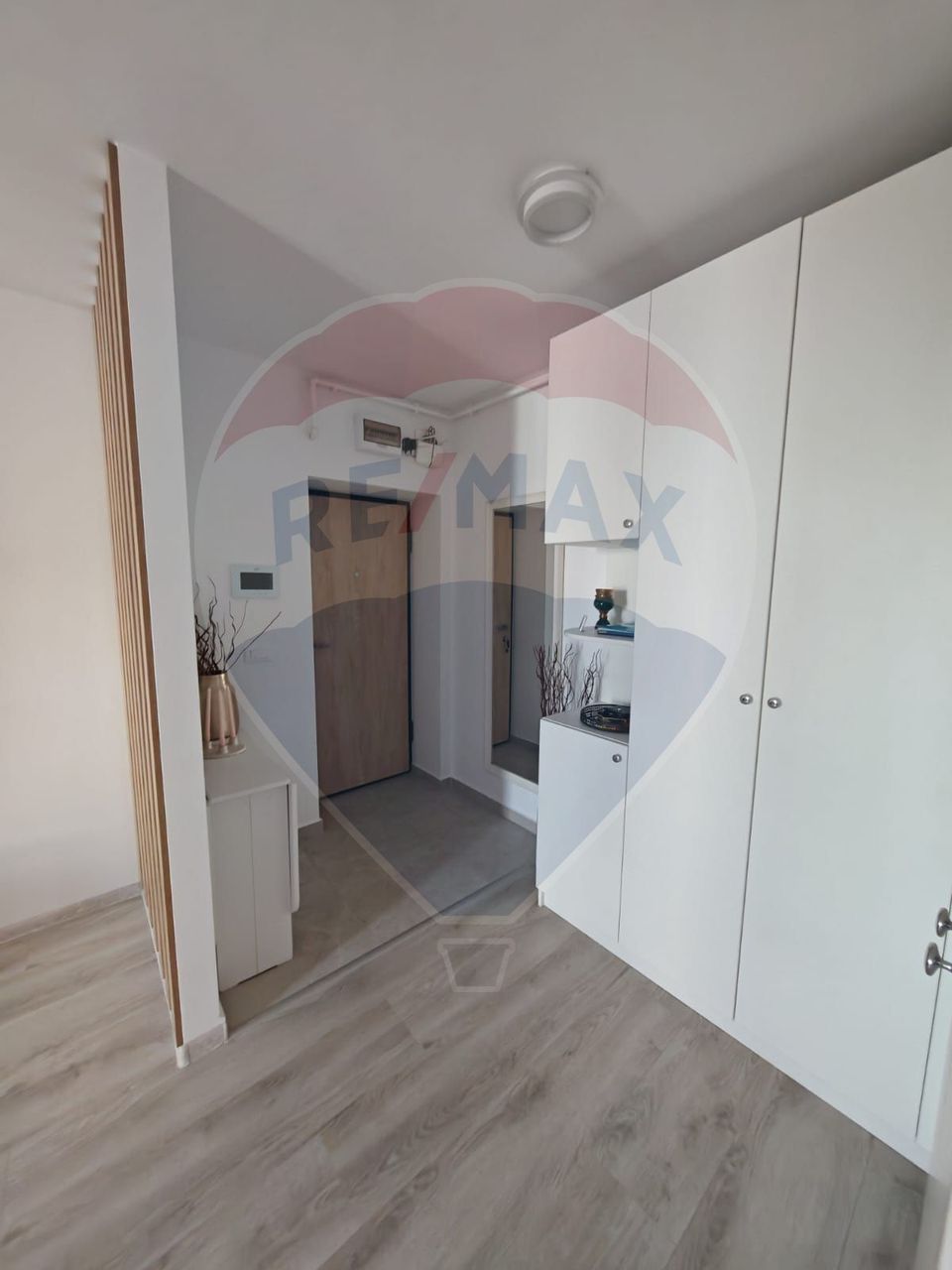 Apartament cu 2 camere + Loc de parcare - HILS Pallady