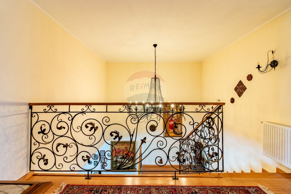 House / Villa for sale in Corbeanca, Blue Lagoon, near the lake