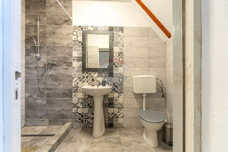 7 room House / Villa for sale