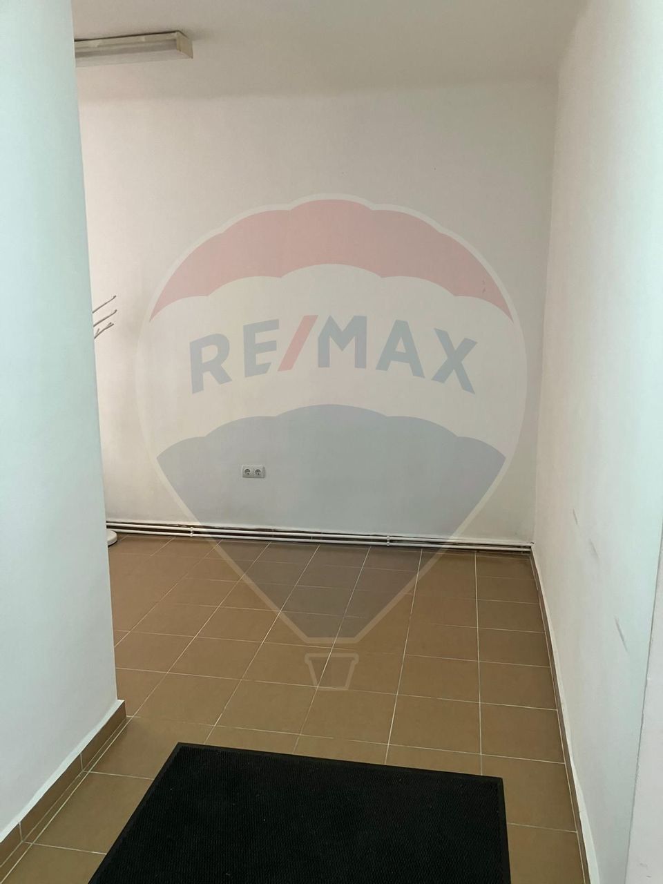 Spațiu comercial de 57mp de închiriat în zona Centrala