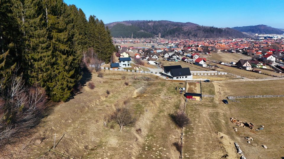 Comision 0% | Teren intravilan Zarnesti | Priveliste Superba