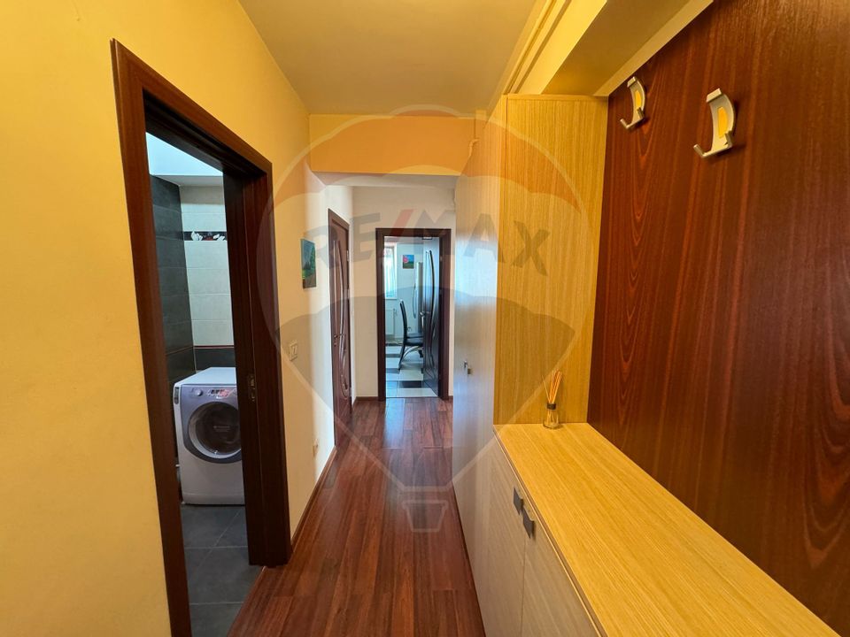 Apartament cu 3 camere de inchiriat in bloc nou