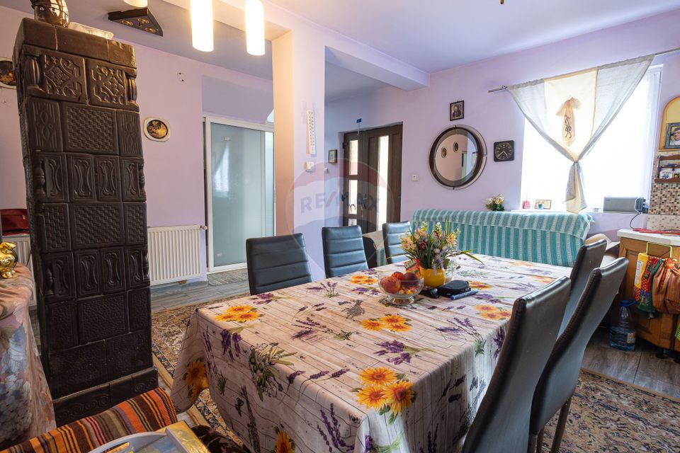 6 room House / Villa for sale