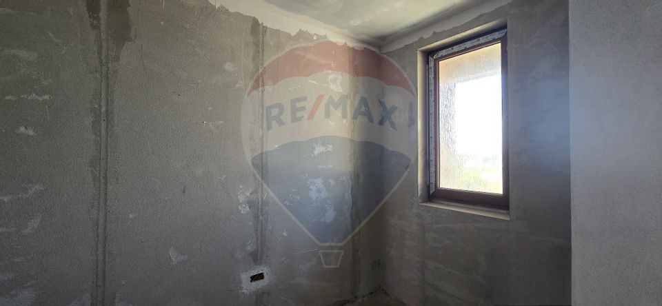 5 room House / Villa for sale