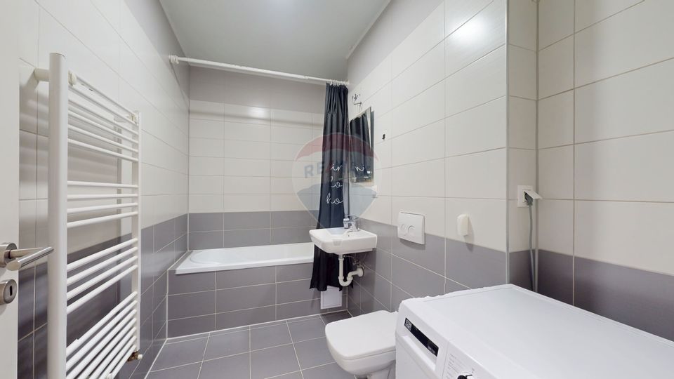 2 room Apartment for rent, Tractorul area