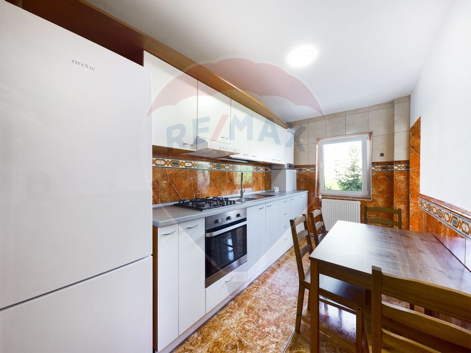 REZERVAT | Apartament 2 camere | Decomandat | Răcădău | Priveliște