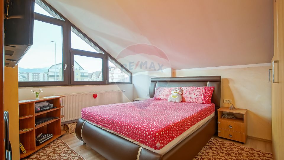 4 room House / Villa for sale, Tractorul area