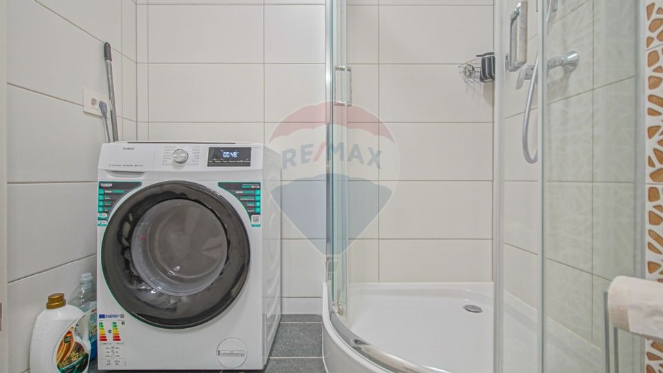 3 room Apartment for sale, Tractorul area