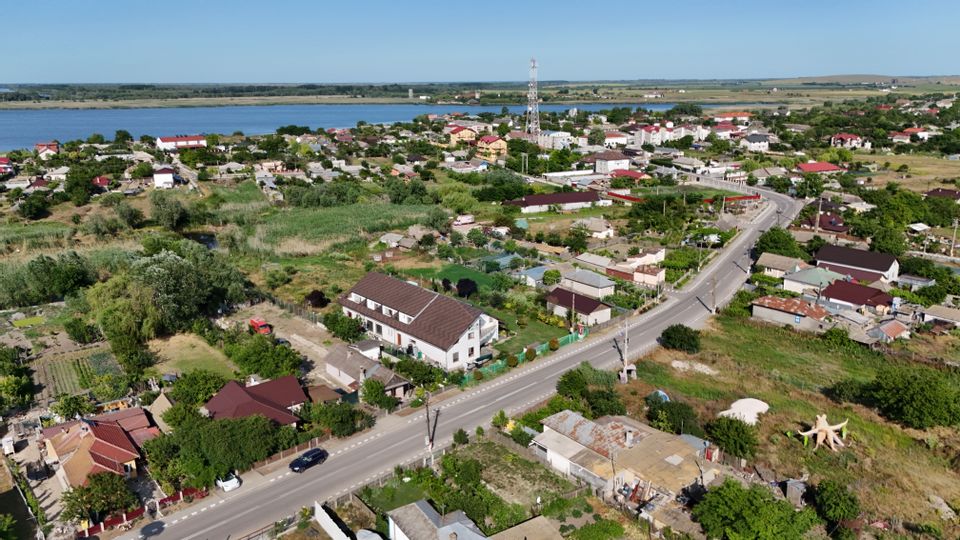 Teren intravilan de vanzare Murighiol / Strada Principala / 1632mp