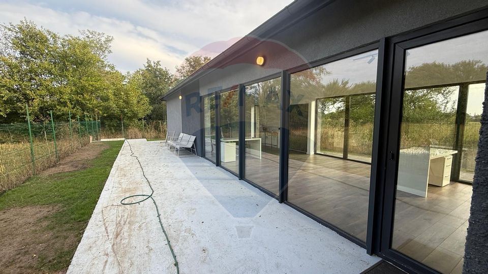 Teren vanzare plus cladire, Gruiu