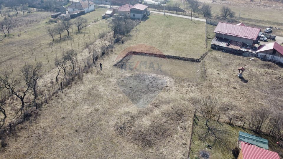 Land 3,591sqm Aghiresu-Fabrici / Strada Principala