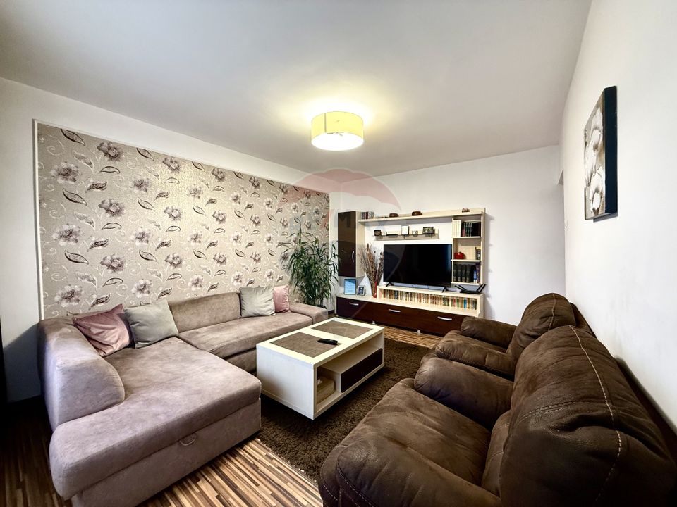 Apartament cu 3 camere, zonă semicentrală, Cluj-Napoca
