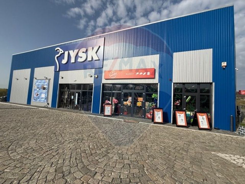 272sq.m Commercial Space for rent, Nord area