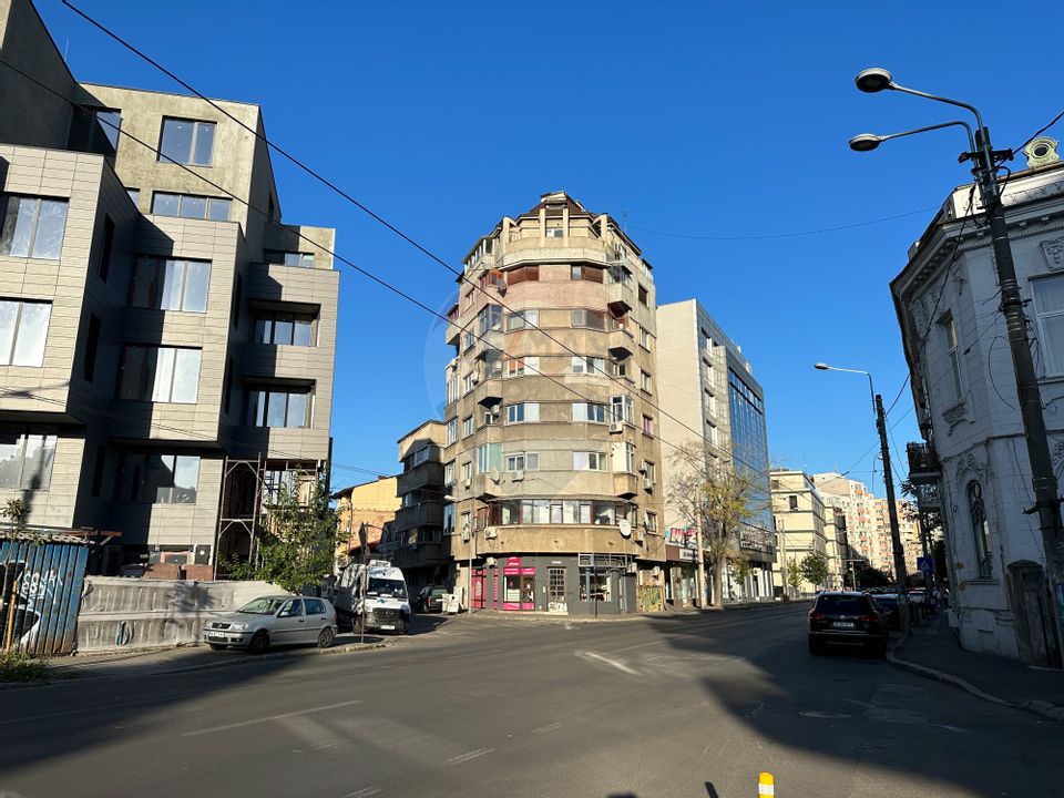 2 Rooms Apartment on Dacia Boulevard - Ideal for investment