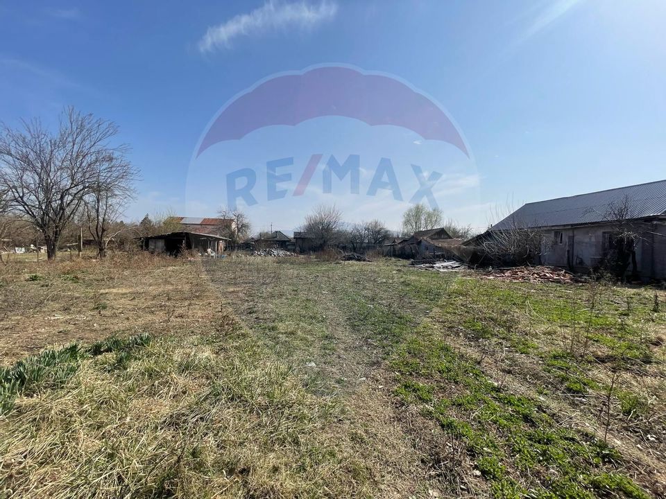 Plot of land in Gruiu / Mihai Eminescu Street