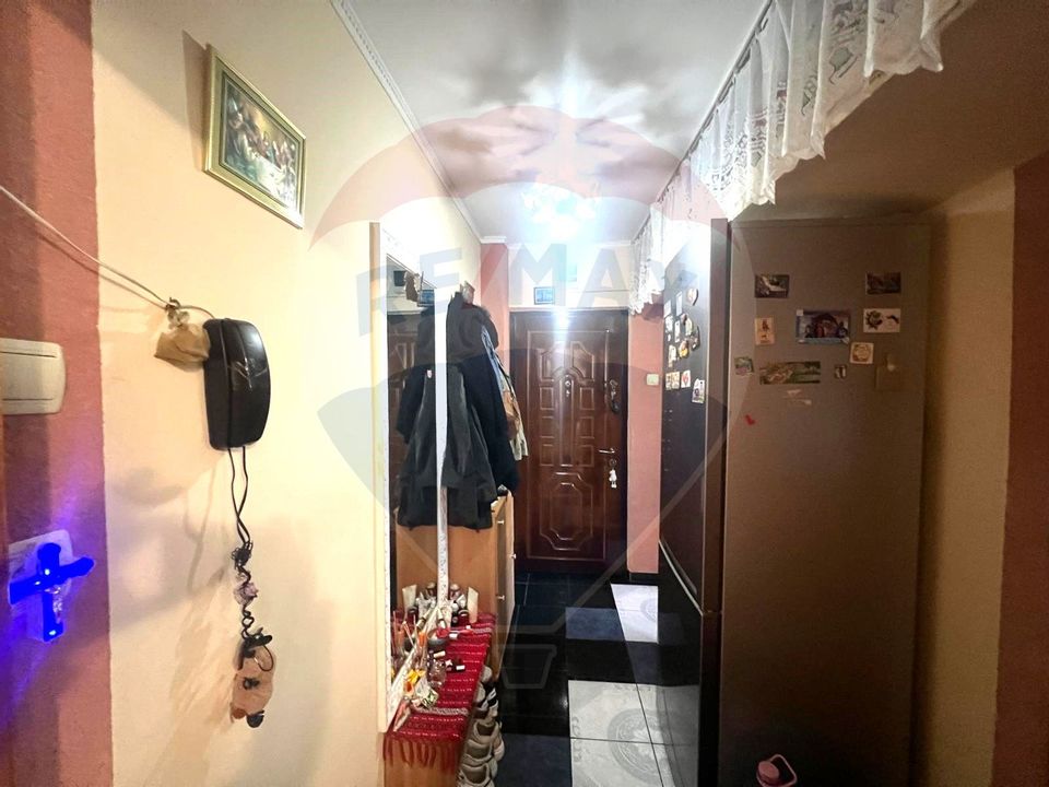 Apartament cu 2 camere de vânzare în zona Aviatori