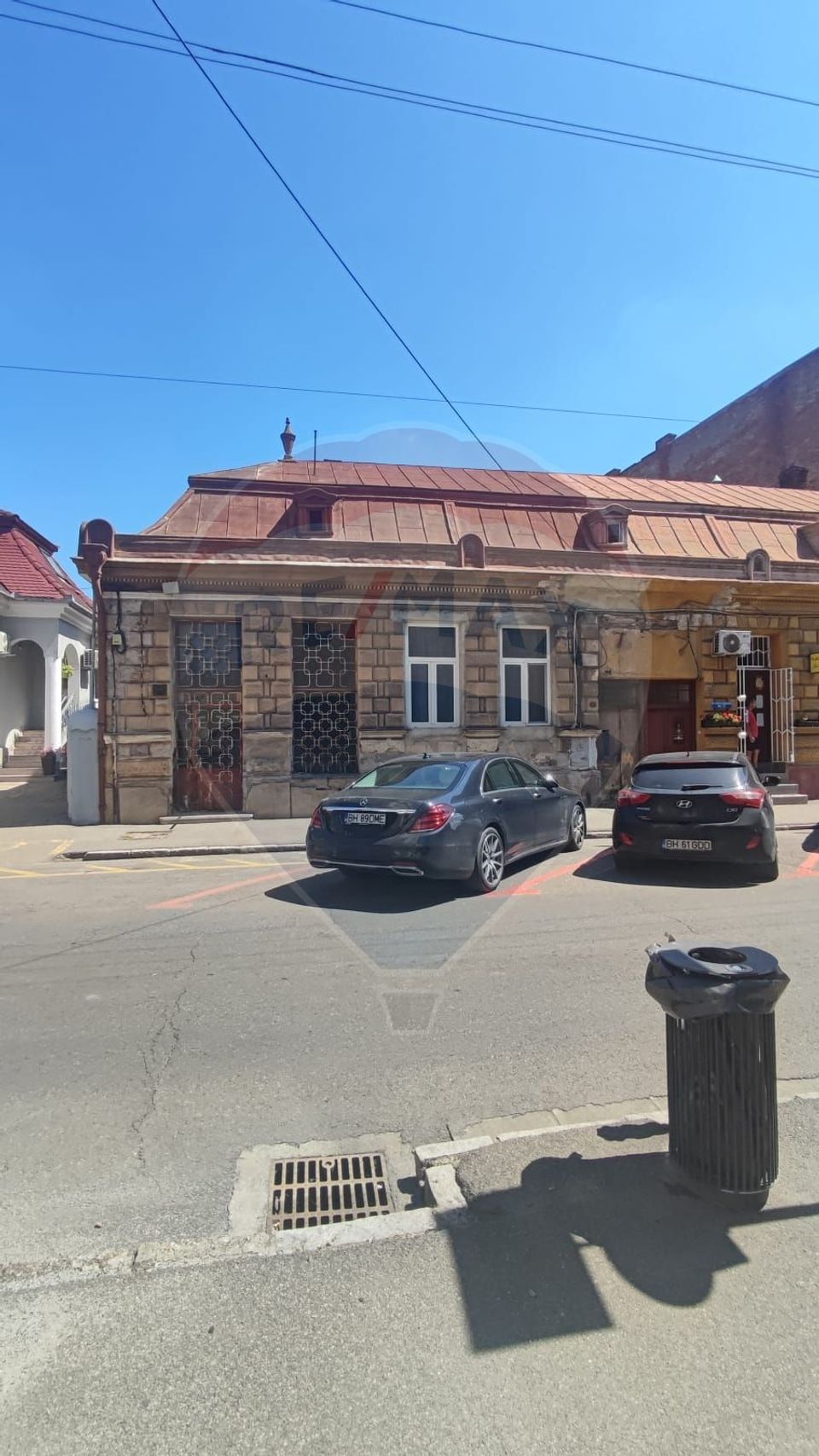 68.34sq.m Commercial Space for sale, Ultracentral area