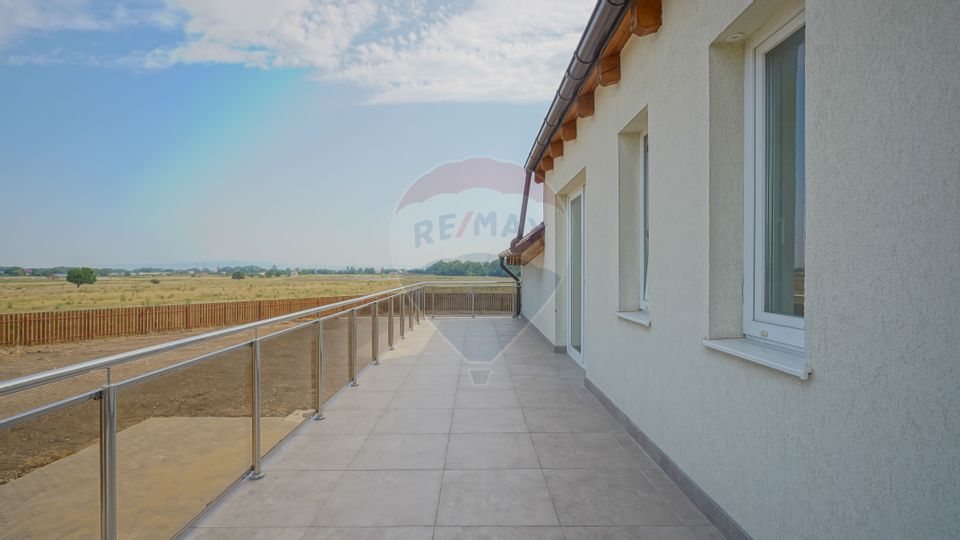 VILA 5 CAMERE | 2100MP TEREN PRETABIL DIVERSE ACTIVITATI | LANII 72