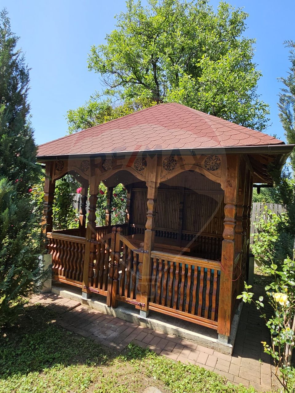 6 room House / Villa for sale