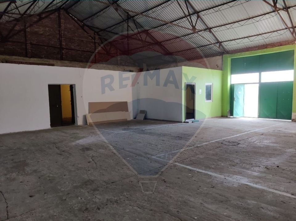 140sq.m Industrial Space for rent, Vest area