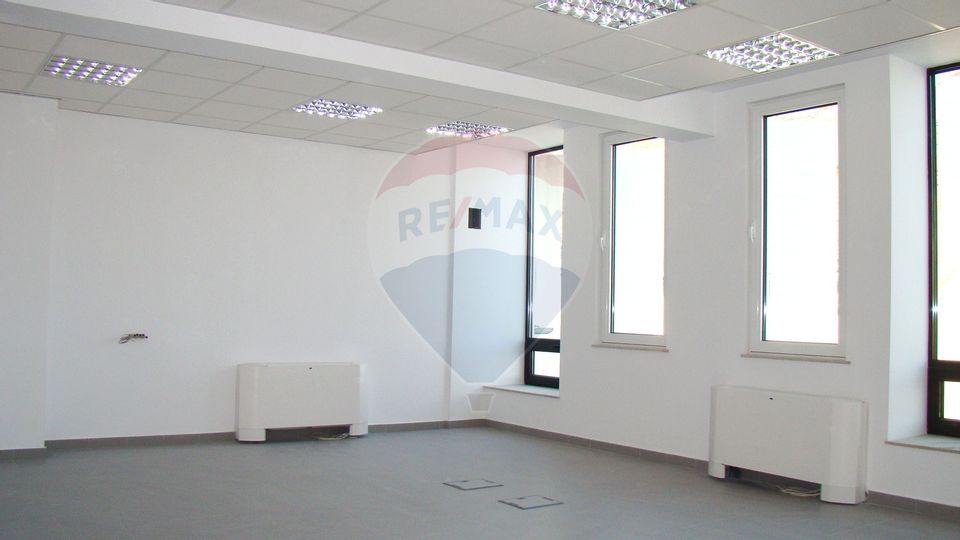 170sq.m Office Space for rent, Ultracentral area