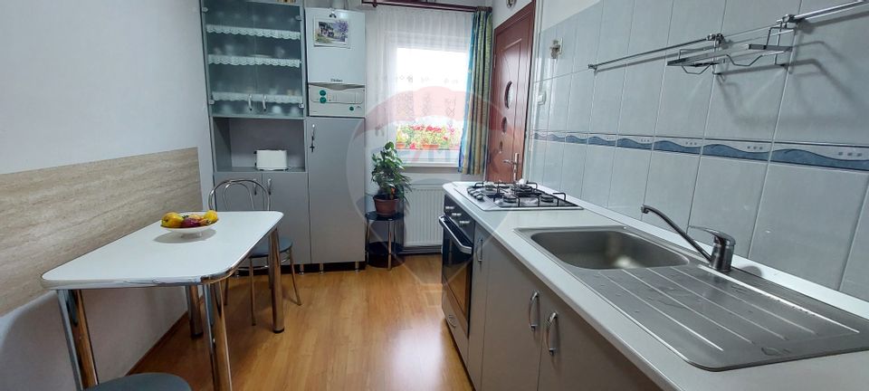 3 room Apartment for sale, Turnisor area